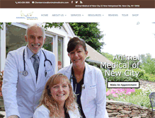 Tablet Screenshot of animalmedicalnc.com